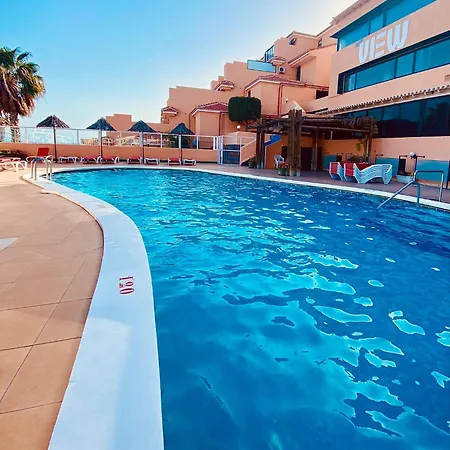 Apartamento La Paz. Lovely Overlooking The Golf And Sea
